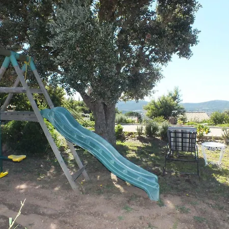 Coustelline Apartman *